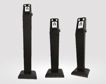 <b>人臉識(shí)別測(cè)溫門禁機(jī) AJL-HFC200-L1</b>